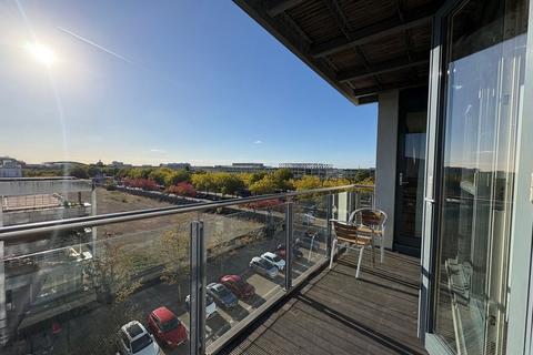 1 bedroom flat for sale, Lower Twelfth Street, Milton Keynes, MK9