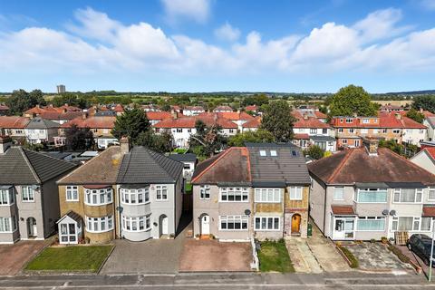 50 Eddy Close, Romford, RM7 9HS