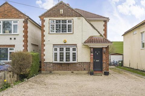 undefined, Staines-upon-Thames,  Surrey,  TW19