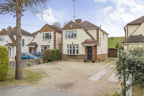 undefined, Staines-upon-Thames,  Surrey,  TW19