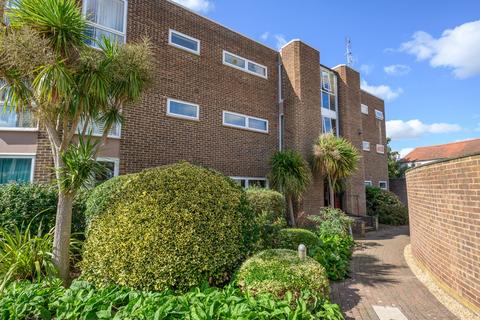 undefined, Parkside Court, Weybridge, KT13