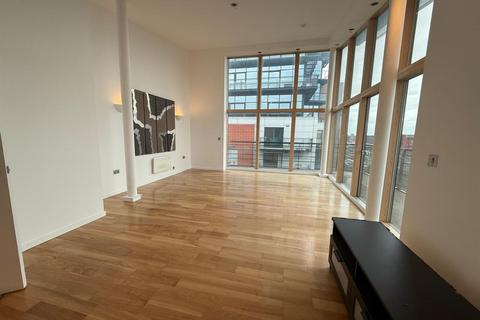 2 bedroom apartment to rent, Riverside Way, Leeds LS1