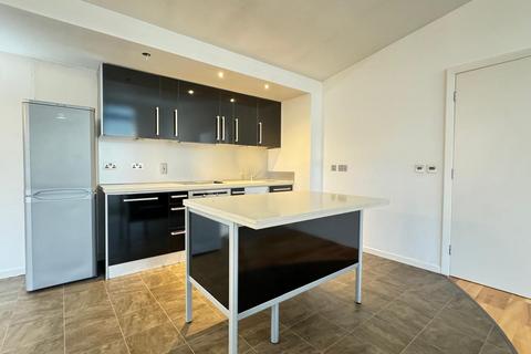 2 bedroom apartment to rent, Riverside Way, Leeds LS1