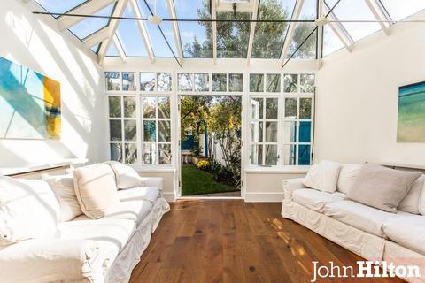 4 bedroom end of terrace house for sale, St. Lukes Road, Brighton