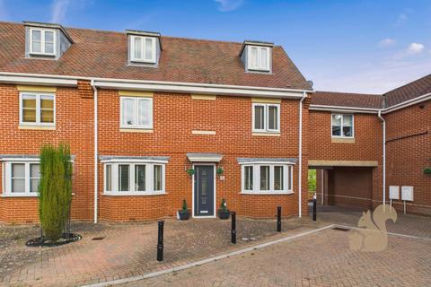 Stevens Close, Colchester