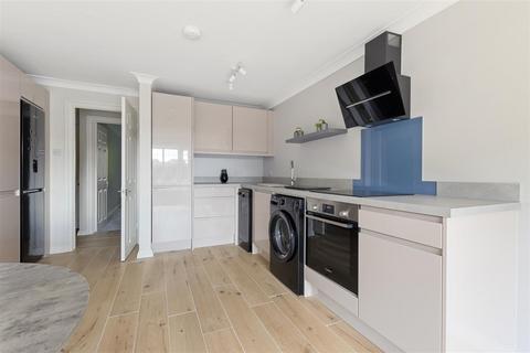 undefined, Park Court, Petersfield