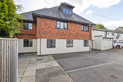 undefined, Park Court, Petersfield