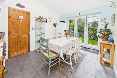 undefined, Welland Avenue, Gartree, Market Harborough