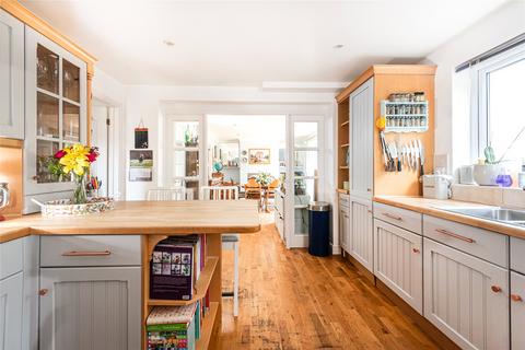 3 bedroom semi-detached house for sale, Bernard Close, Cuddington, Aylesbury, Buckinghamshire, HP18