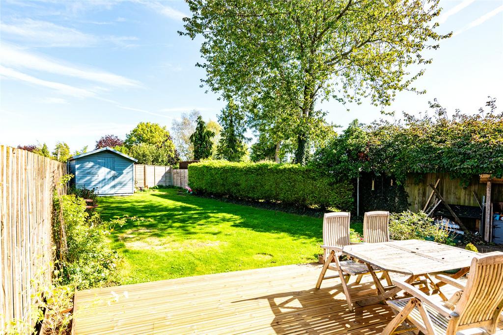 Rear Patio/Garden