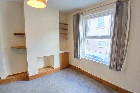 2 bedroom terraced house for sale, Menai Street, Y Felinheli LL56