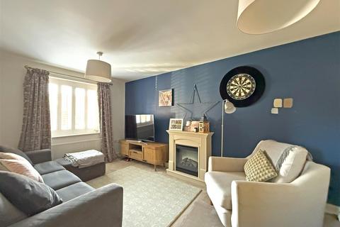 3 bedroom semi-detached house for sale, Penson Way, Greenfields, Shrewsbury