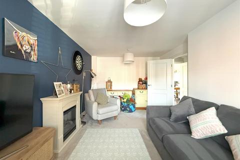 3 bedroom semi-detached house for sale, Penson Way, Greenfields, Shrewsbury