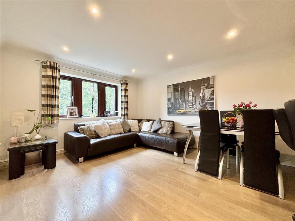 Image00041.jpeg