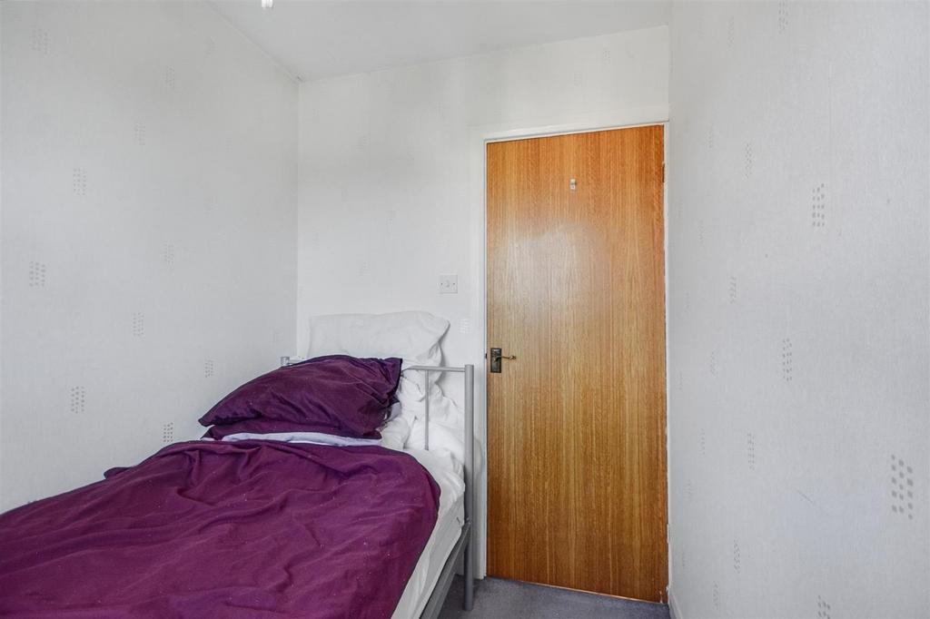 Bedroom 3 2.jpeg