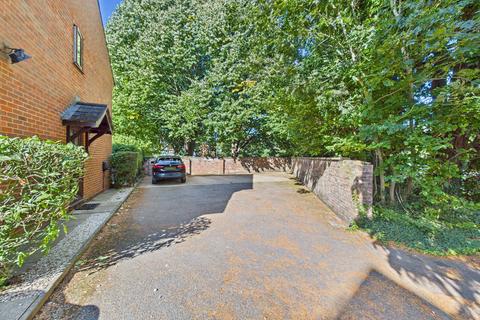 undefined, Bury Green, Hemel Hempstead, HP1