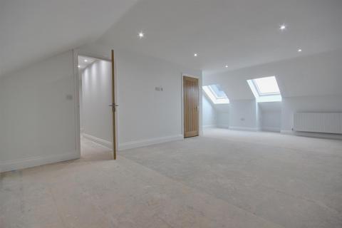 5 bedroom detached house for sale, Ash House, Riplingham Road, Skidby