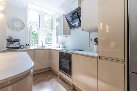 undefined, Albany Road, Cardiff CF24