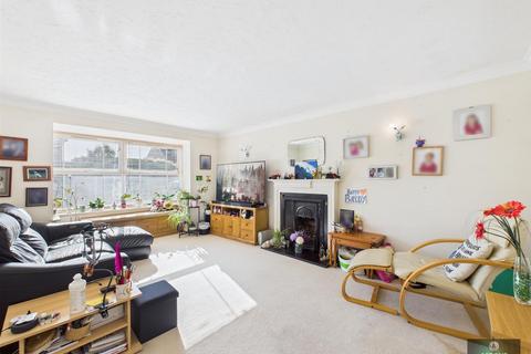undefined, Campbell Road, Crawley RH10