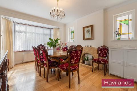 3 bedroom semi-detached house for sale, Bramley Road, London
