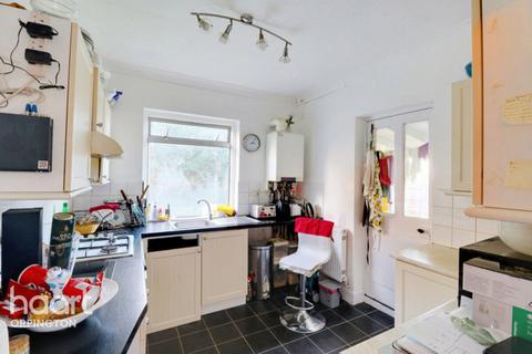 3 bedroom bungalow for sale, Chalk Pit Avenue, Orpington