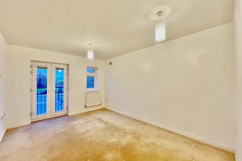2 bedroom apartment to rent, Marsh Court, Hayes UB4