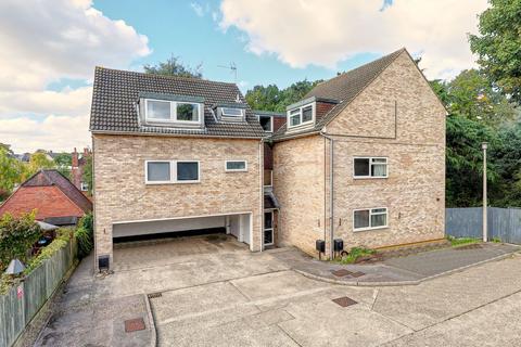 2 bedroom flat for sale, Bourne Close, Ware, SG12