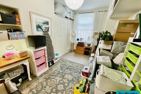 27 Albert Road, Barnoldswick, BB18 5AA