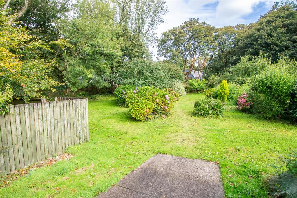 0925 01 - Penvearn, West Trewirgie Road, Redruth (