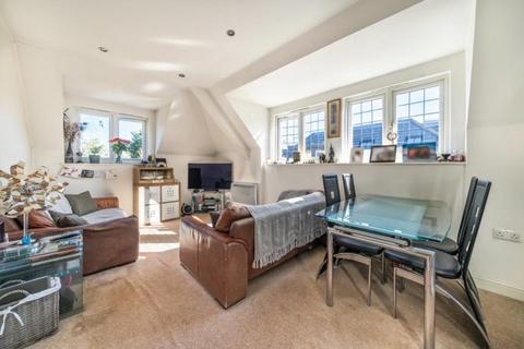 2 bedroom flat for sale, Ascot,  Berkshire,  SL5