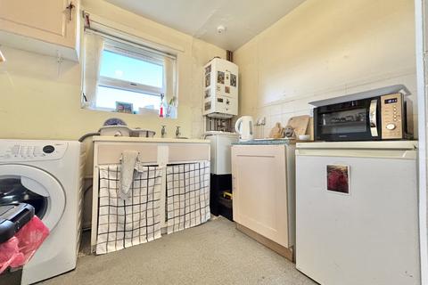 undefined, Nesswood Avenue, South Shore FY4