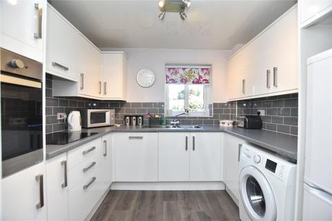 2 bedroom apartment for sale, Orchard Court, Orchard Lane, Guiseley, Leeds