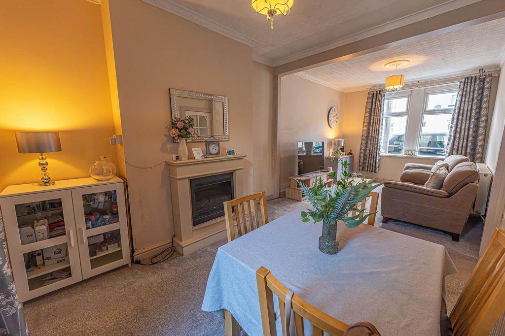 Living/Dining room