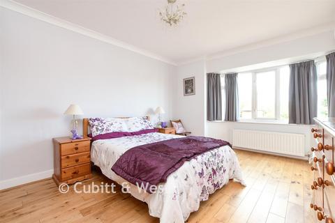 45 Merland Rise, Epsom, KT18 5RN