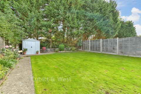 undefined, Merland Rise, Tadworth, Surrey