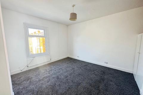 2 bedroom terraced house for sale, Aintree Road, Lancashire FY4