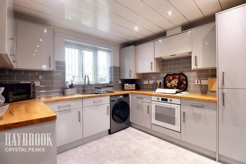 3 bedroom townhouse for sale, Fern View Close, Hackenthorpe
