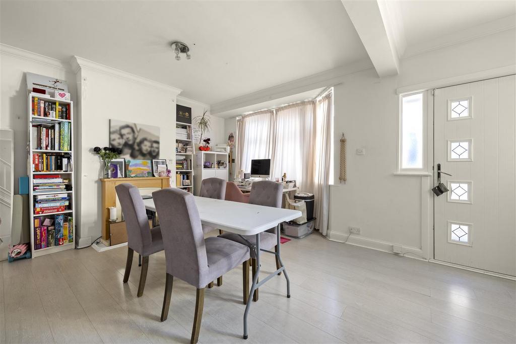 1 B9 A9485.jpg