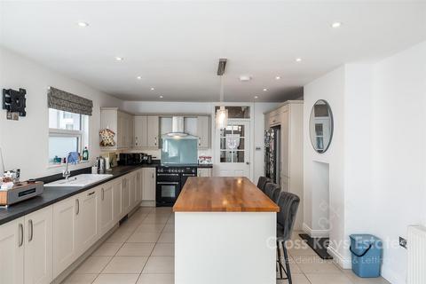 4 bedroom terraced house for sale, Peverell Park Road, Plymouth PL3