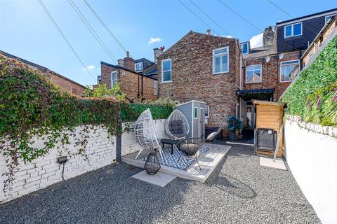 2 bedroom terraced house for sale, Huntington Road, York YO31 8RD
