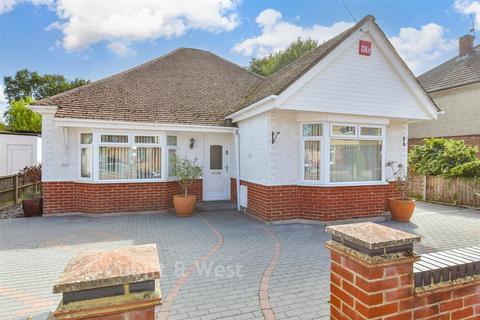 undefined, Beechwood Avenue, Waterlooville PO7