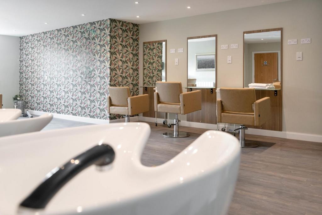 Onsite Salon