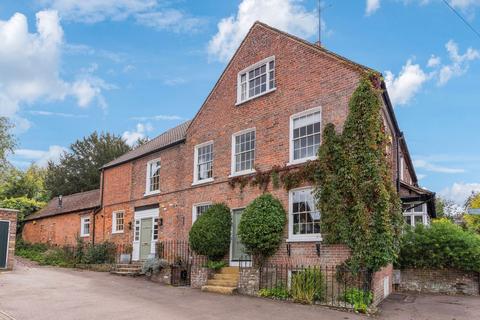 4 bedroom semi-detached house for sale, Pickford Road, Markyate, Hertfordshire