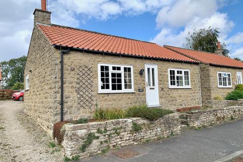 2 bedroom detached bungalow for sale, Main Street, Ebberston