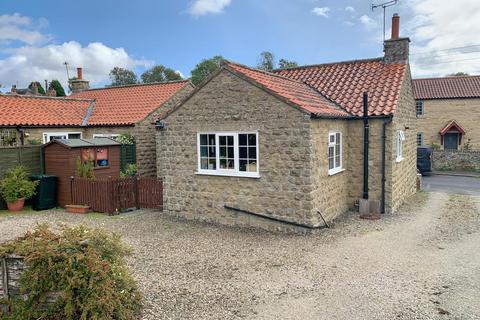 2 bedroom detached bungalow for sale, Main Street, Ebberston