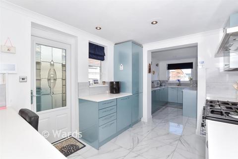 2 bedroom chalet for sale, Flaxman Drive, Maidstone ME16