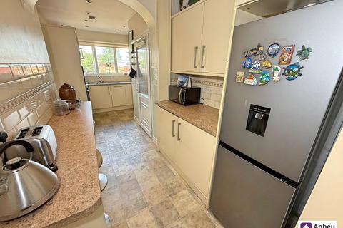 3 bedroom terraced house for sale, Oakland Avenue, Leicester, LE4
