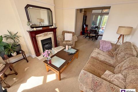 3 bedroom terraced house for sale, Oakland Avenue, Leicester, LE4