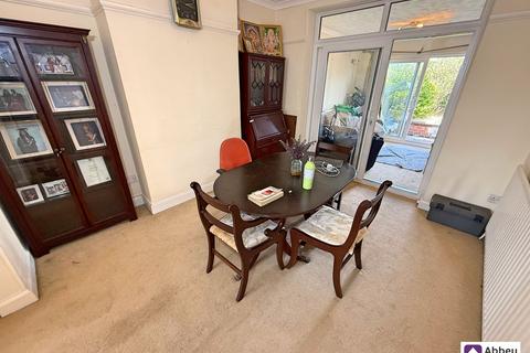 3 bedroom terraced house for sale, Oakland Avenue, Leicester, LE4