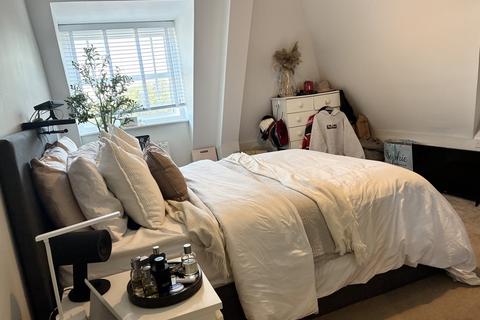 1 bedroom apartment for sale, Sundew Avenue, Fleet, GU51